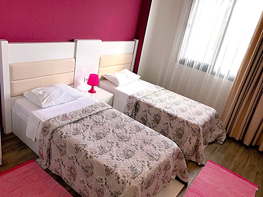 Dalyan Elit Apart Otel Cesme Exterior foto